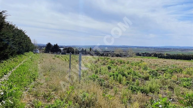 Land for sale with an area of 424m² in the GAZİTEPE center within the planning application