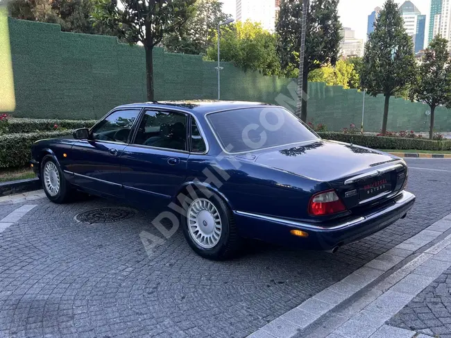 "UNIVERSAL MOTORS" 1998 JAGUAR XJ8 3.2 OTOMATIK V8