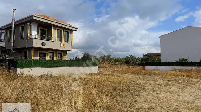 Investment land suitable for construction with an area of 150 square meters in YENİÇİFTLİK