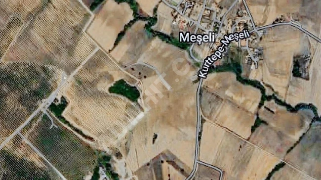 MEŞELİ KÖYÜNDE ASFALT YOLA 30 METRE MESAFEDE 4.920 M2 TARLA