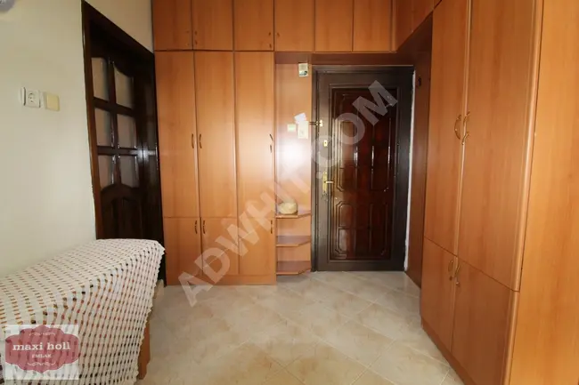 For sale: a spacious apartment near ŞİRİNEVLER Square, metro, and metrobus