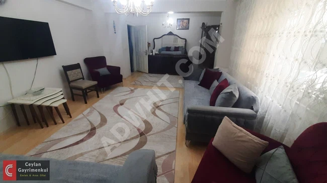 SİYAVUŞPAŞA'DA DÜZ GİRİŞ 90 M2.GENÇ BİNADA 2+1 KULLANIŞLI DAİRE