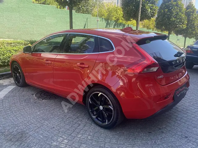 "UNIVERSAL MOTORS" 2015 VOLVO V40 1.6D D2 ADVANCE OTOMATIK