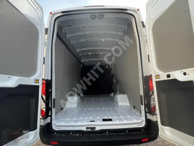 FORD TRANSIT model 2024, 350 ED - Xenon lights - Digital screen - New body - Invoice 20%