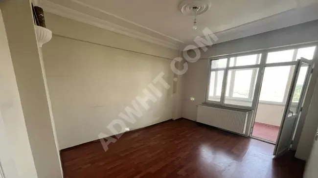 For rent: 2+1 apartment, 100 m² on the third floor - 75. yıl neighborhood