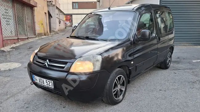 Citroën BERLINGO model 2004 licensed, double sliding doors, credit card accepted