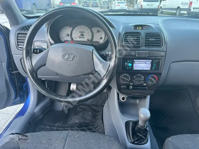 سيارة HYUNDAİ ACCENT 1.5 GT موديل 2001 - بقوة 102 حصان - بنزين  LPG - مانيوال