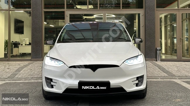 سيارة TESLA MODEL X P100D موديل 2018 - سبع مقاعد / CCS / MCU2