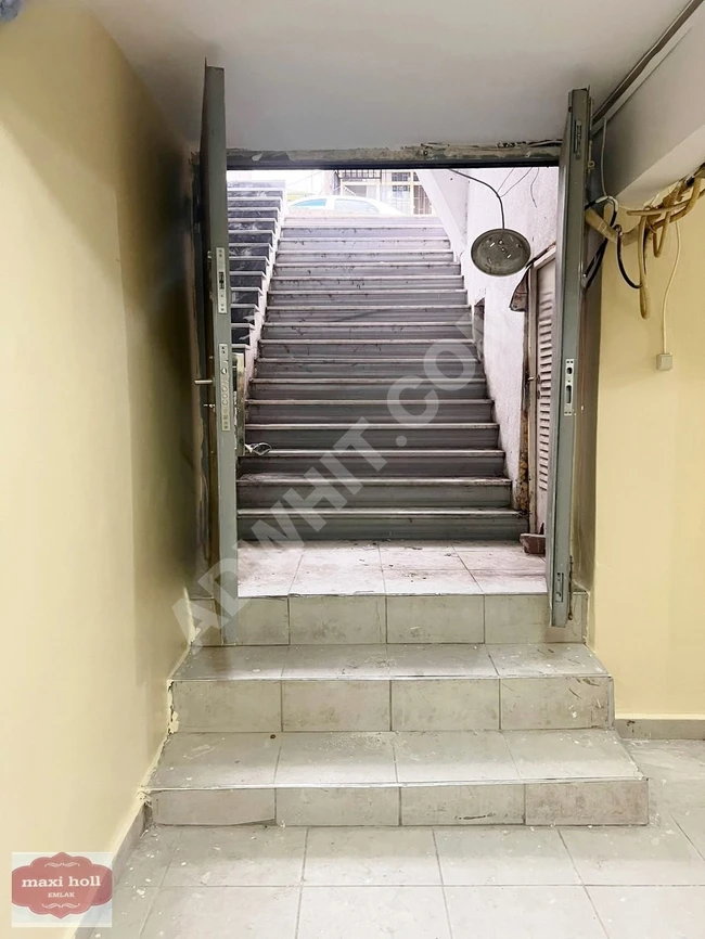 Shop for rent spacious with a large entrance in BAHÇELİEVLER SOĞANLI