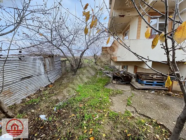 Detached house within a garden area of 350 square meters in a central location in SİLİVRİ