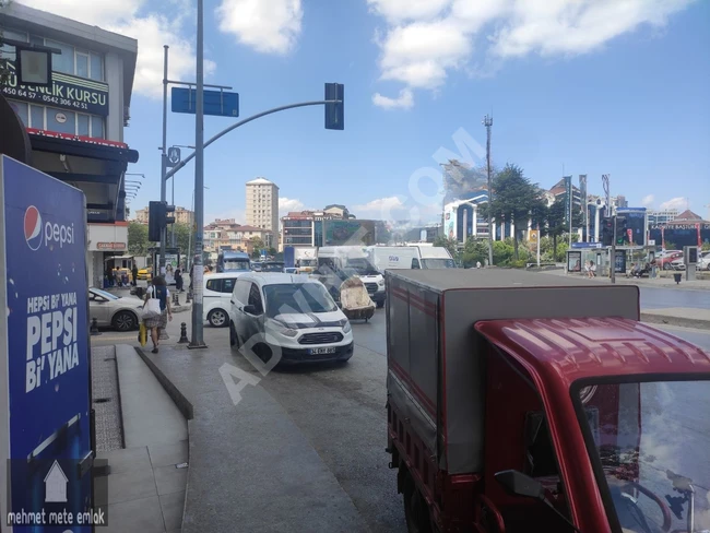 ÜMRANİYE ÇAKMAK MAH. ALEMDAĞ CADDESİ ÜZERİ SATILIK DÜKKAN,İŞYERİ