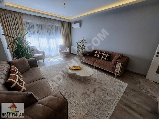 Apartment in an excellent location in a smart building, unfurnished in Ümraniye Son Durak Evleri