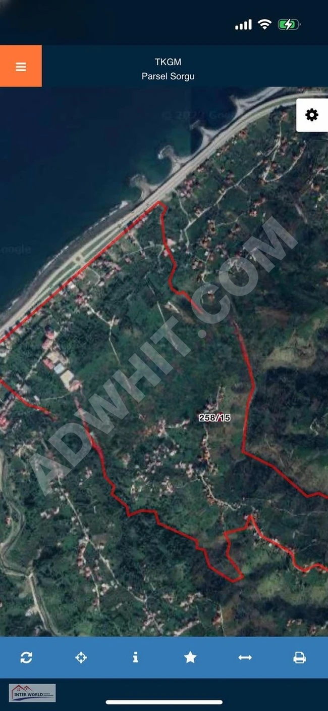 Independent land for sale with an area of 1003 square meters in the neighborhood Eynesil Altınlı