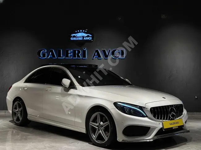 سيارة Mercedes - Benz موديل 2018 140,000 كم, غير مطلية، ذاكرة مزدوجة + عجلة قيادة كهربائية + سقف زجاجي