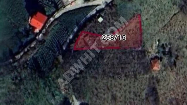 Independent land for sale with an area of 1003 square meters in the neighborhood Eynesil Altınlı