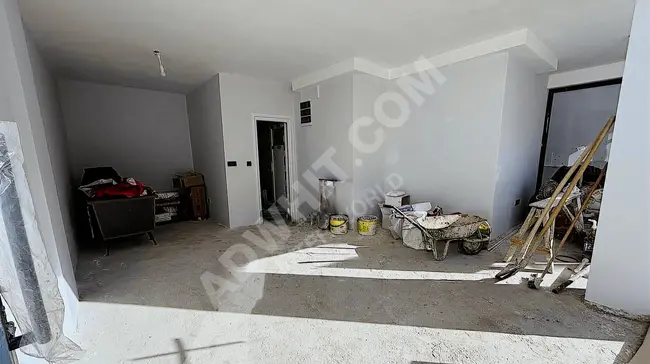 Inter World Şerifali Cadde üzeri Depolu 150 m² Satılık Dükkan