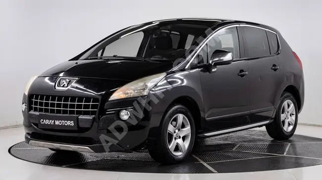 سيارة PEUGEOT 3008 PREMIUM PACK 1.6HDI موديل 2011 - سقف زجاجي