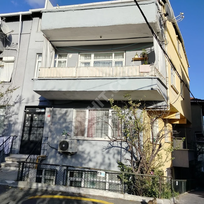 Building consisting of 4 floors for sale in KURUÇEŞME from AKSU EMLAK