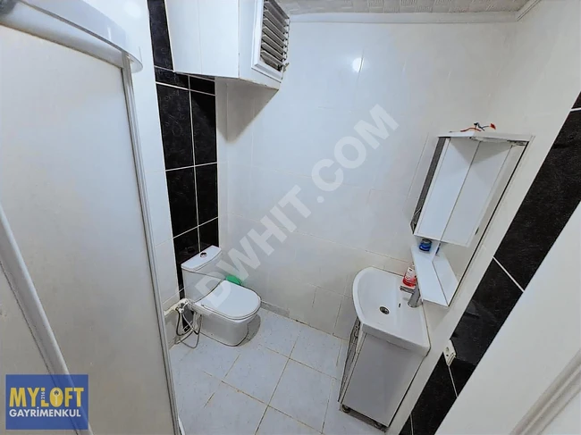 Apartment 1+1 for sale with a view of ÇEKMEKÖY HAMİDİYE MAHALLESİ Street