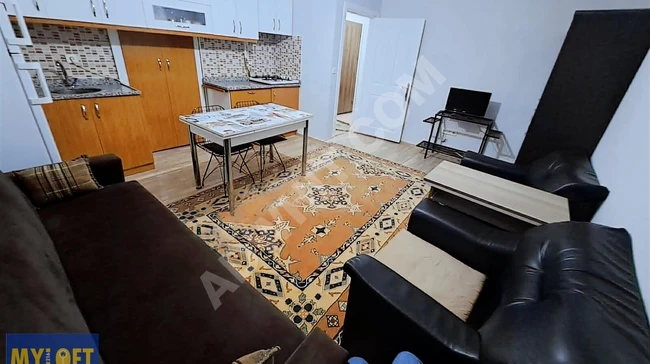 ÇEKMEKÖY HAMİDİYE MAHALLESİNDE SOKAĞA CEPHELİ 1+1 SATILIK DAİRE