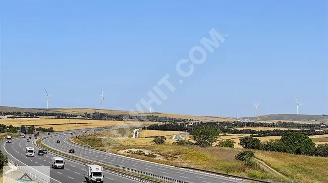 Agricultural land for sale with an area of 100 meters on the asphalt road in SİLİVRİ FENER