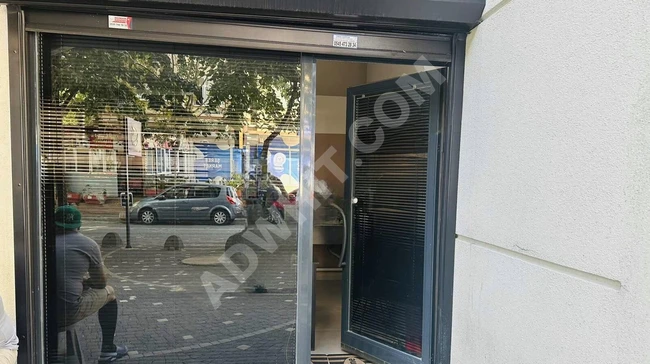 Shop for sale with an area of 15 m² in İÇERENKÖY by MNY GAYRİMENKUL