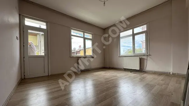 KÜPLÜCE'DE 1. KAT 130M2 BÜYÜK BALKONLU 3+1 KİRALIK DAİRE