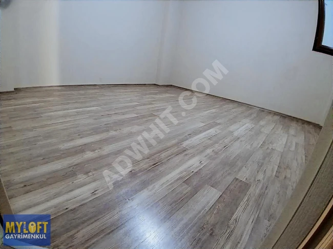 ÇEKMEKÖY HAMİDİYE MAHALLESİNDE ARAKAT 2+1 SATILIK DAİRE