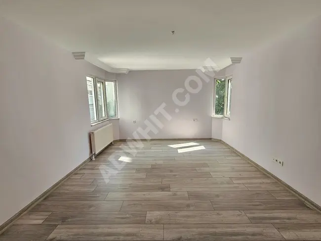 Altunizade Erzurum Sitesinde 4+1 165 M² Otoparklı Ferah Daire