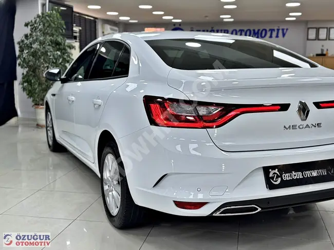 ÖZUĞUR'DAN 2022 R.MEGANE JOY COMFORT 1.3 TCE 140HP EDC**12.000KM