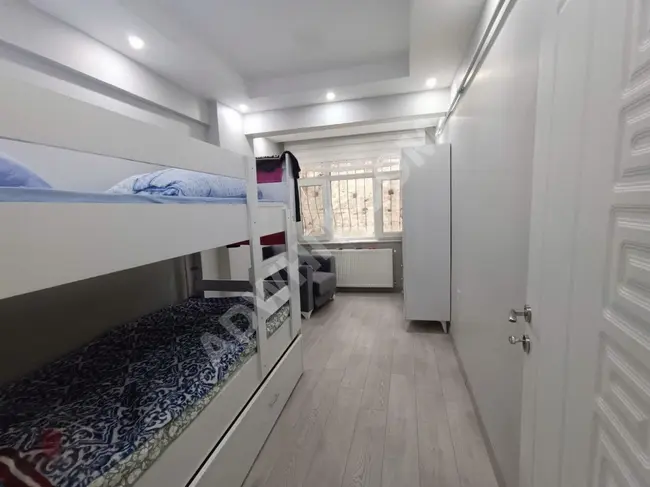 ÜSKÜDAR MERKEZDE FULL+FULL YENİ EŞYALI KİRALIK 2+1 DAİRE