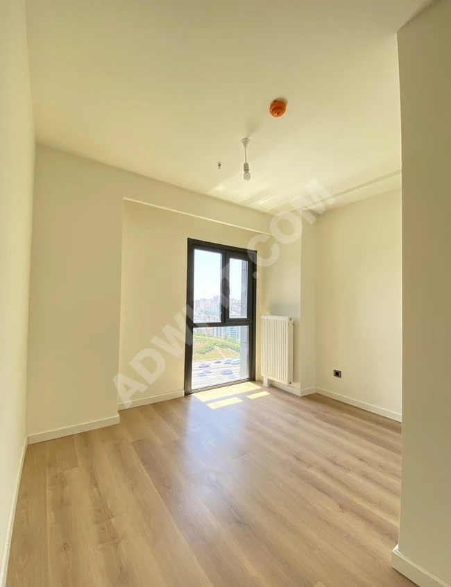 An empty 2+1 apartment for sale, overlooking the valley, in AVANGART İSTANBUL