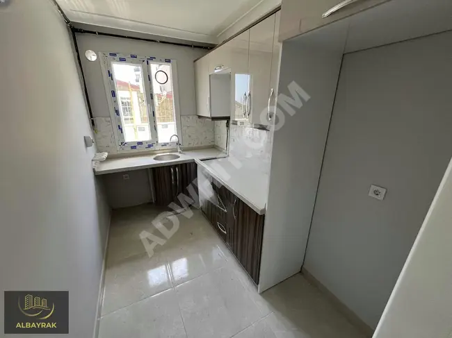 Duplex apartment 4+1 with 2 bathrooms, 2 kitchens, spacious, in a central location of ALBAYRAK