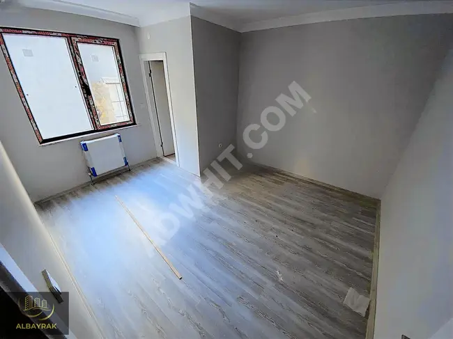 ALBAYRAKTAN BOŞ-METRO 5DK SIFIR 2+1 1.KAT-EBEVEYN BANYOLU DAİRE