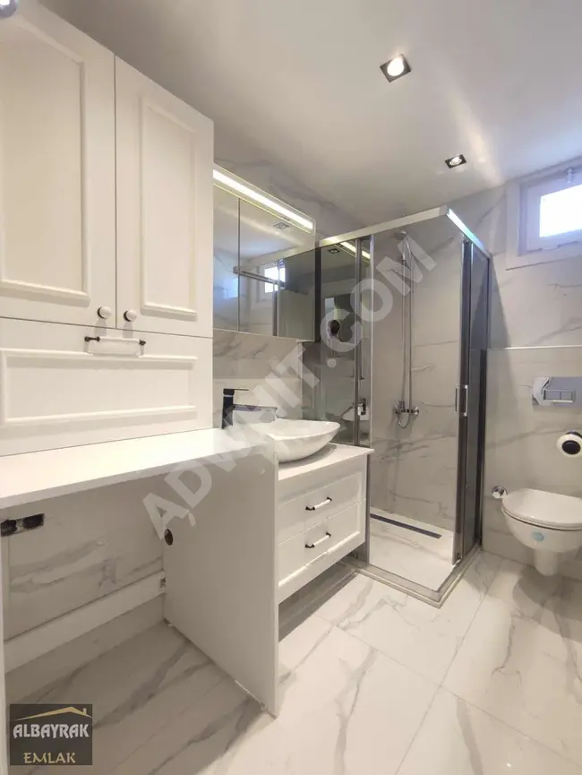 A very luxurious apartment near the metro in ÇARŞI