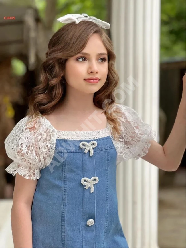 Girls' denim dress with bows and buttons