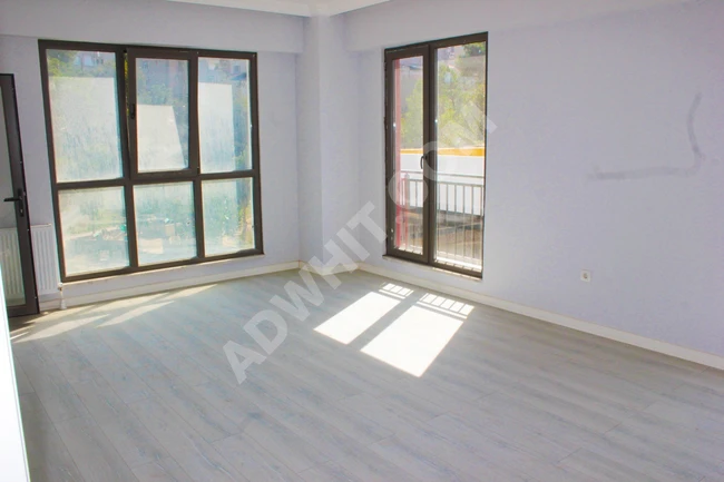 Luxury apartment 3+1 for sale inside a complex in PENDİK, FATİH district