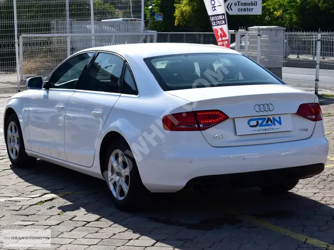 AUDI A4 1.8 TFSI car, model 2011, distance 118,000 km, manual transmission