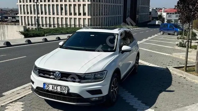 للبيع العاجل - سيارة Volkswagen Tiguan بموديل 2018 و مع سقف زجاجي