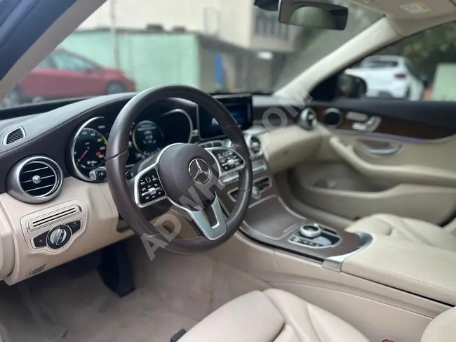 سيارة MERCEDES-BENZ C200D موديل  2022  اكتشف الراحة والهيبة مع HBB