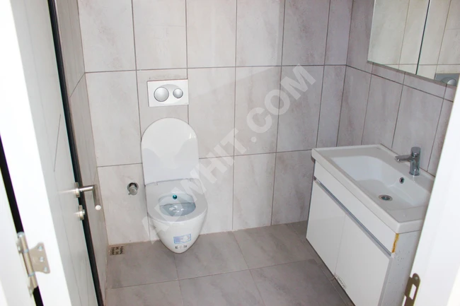 Luxury apartment 3+1 for sale inside a complex in PENDİK, FATİH district