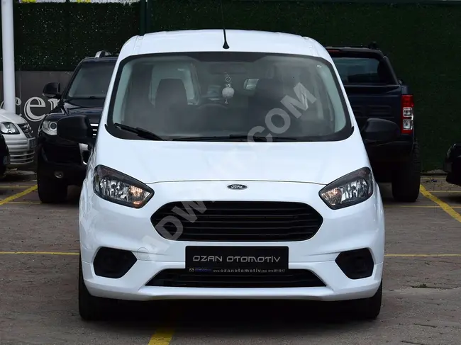 سيارة FORD COURIER TDCI TREND موديل 2020 مسافة 69.000 كم نقل حركة يدوي