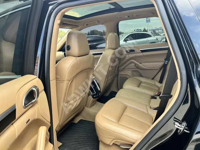 سيارة PORHSCE CAYENNE موديل 2014 - بدون طلاء بدون أخطاء