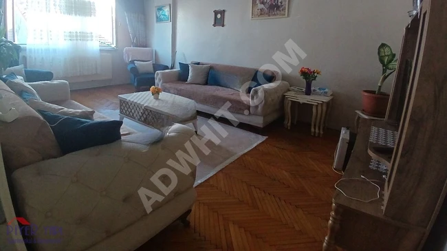 Apartment 2+1 for sale, very close to the main street, third floor, in the center of ÇAĞLAYAN