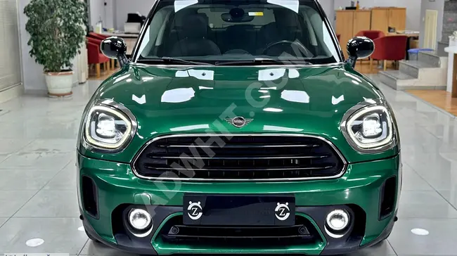 ÖZUĞUR'DAN 2021 M.COOPER COUNTRYMAN CLASSIC CAM TAVAN+NAVİ+64.KM