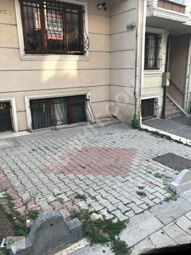 YENİ BİNADA 2+1 80M2 CADDEYE YAKIN DAİRE