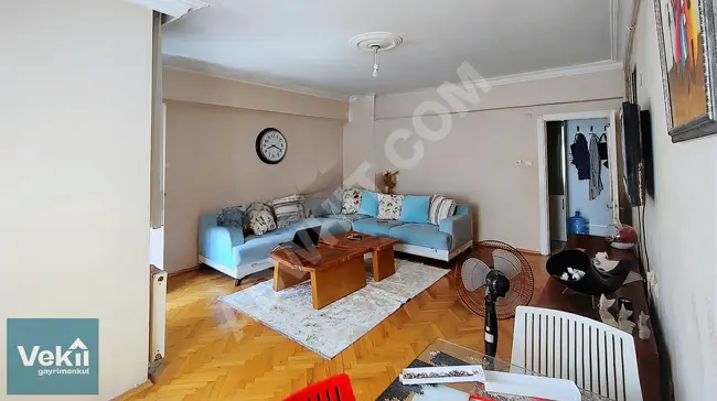 ÇELİKTEPE'DE CADDE ÜZERİNDE SATILIK 3+1 DAİRE