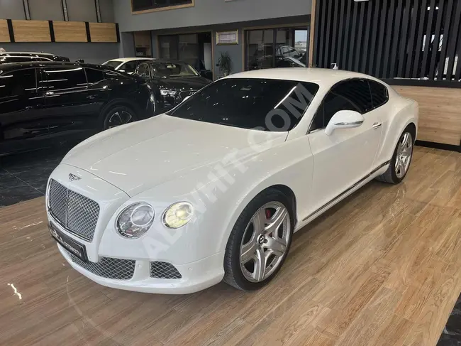 سيارة BENTLEY CONTINENTAL GT SUPERSPORST موديل 2012