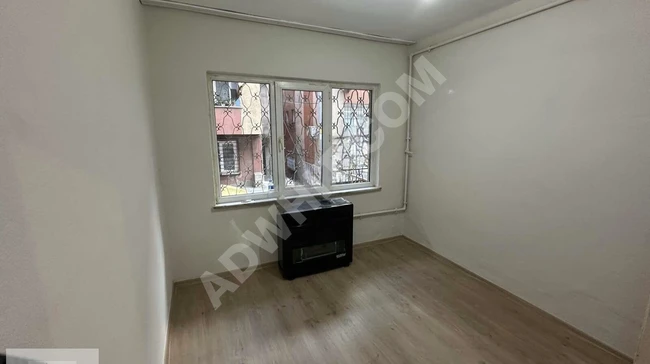 4 LEVENT METRO ARKASI KİRALIK 1+1 DOĞALGAZ SOBALI DAİRE