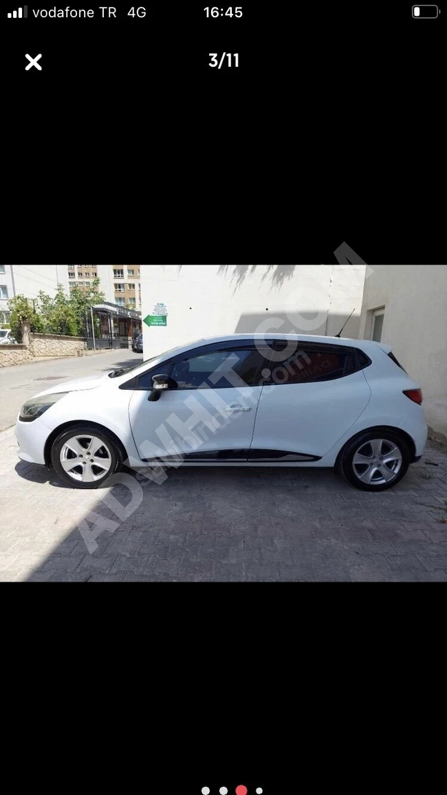 Renult Clio موديل 2014 سيارة نظيفة ومُعَتَنى بها بحالتها الأصلية كالجديدة.